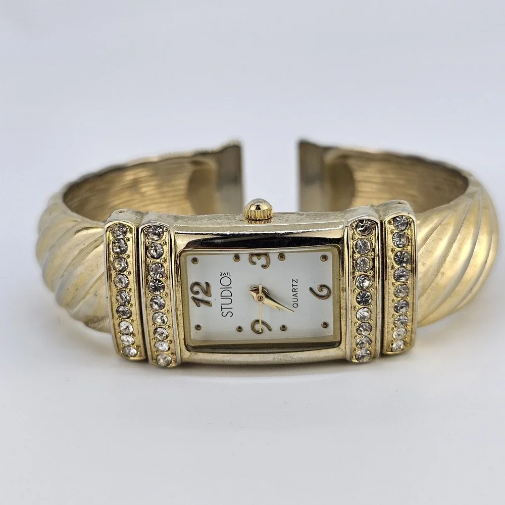 Studio Cuff‎ Watch Women 19MM White Dial Gold Bracelet Bands 5.5